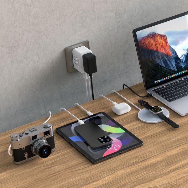 World Wide Travel Adaptor with Dual USB-A & a USB-C Charging Ports World Wide Travel Adaptor with Dual USB-A & a USB-C Charging Ports